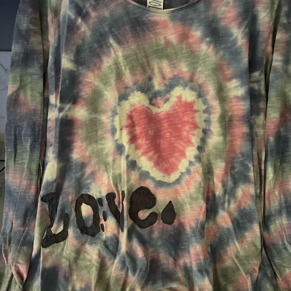 Magnolia Pearl tie dye T-shirt